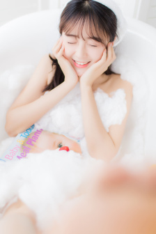 大胆女人体摄影